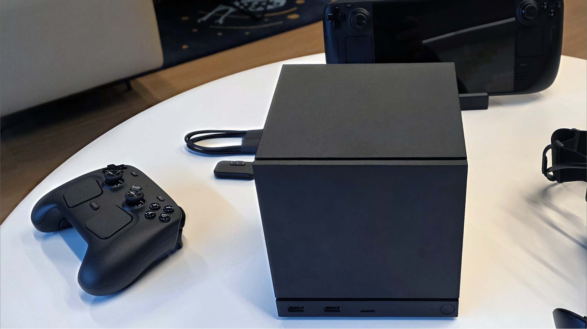 Steam Machine is now a copycat machine after its first release, and the French "Stim Machine" has better performance at the same price